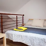 بيت ضيافة Internesto 3*