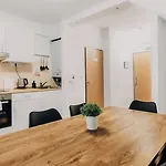 Internesto برنو