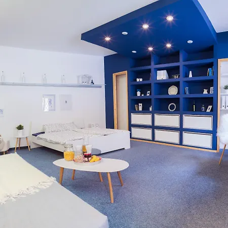 Pensionat Internesto 3*