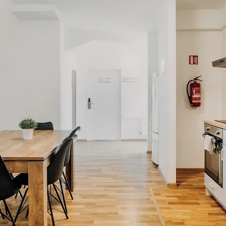 Internesto Pensionat 3*